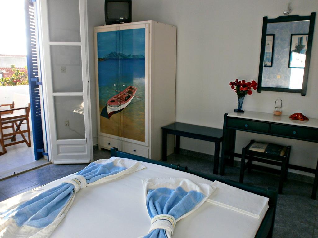 Villa Anna Maria Alikí Cameră foto